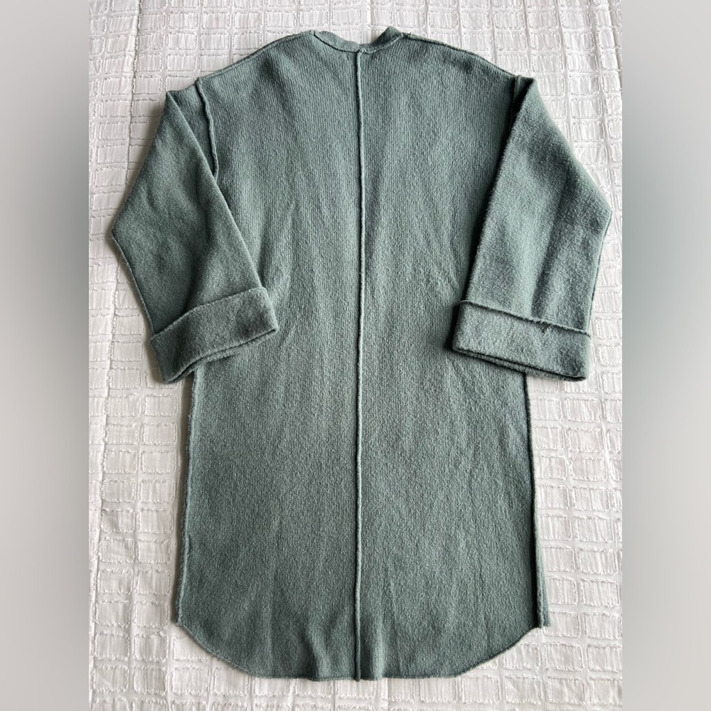 Promesa Open Knit Cardigan Sweater Reverse Hem Sage Green Pockets Woman’s S — image 3 of 8